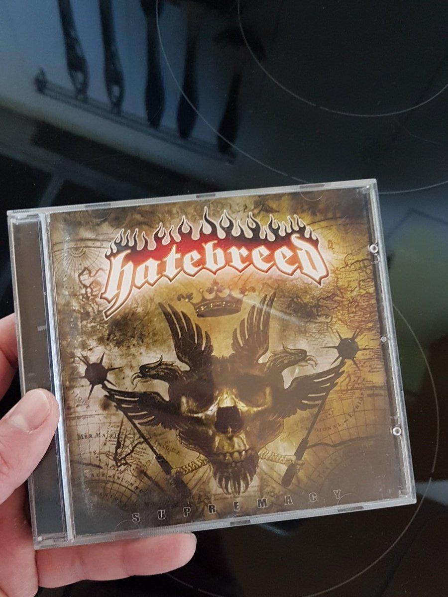 BrechtVob's tweet image. Going back in time #destroyeverything @hatebreed @jameyjasta @waynelozinak