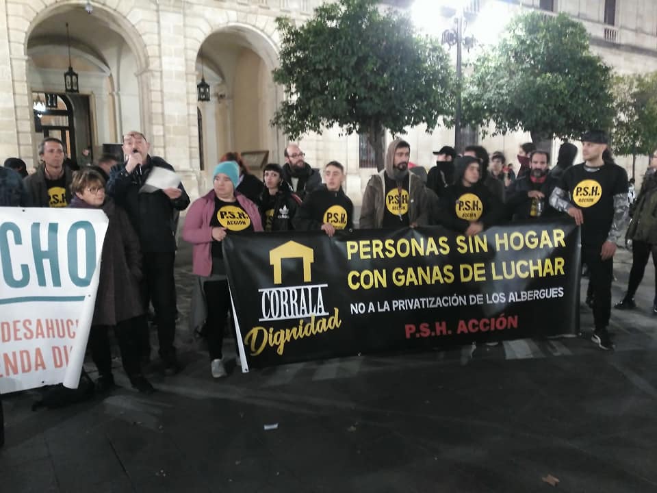 👉En la concentración de ayer para exigir #ViviendaPorDerecho