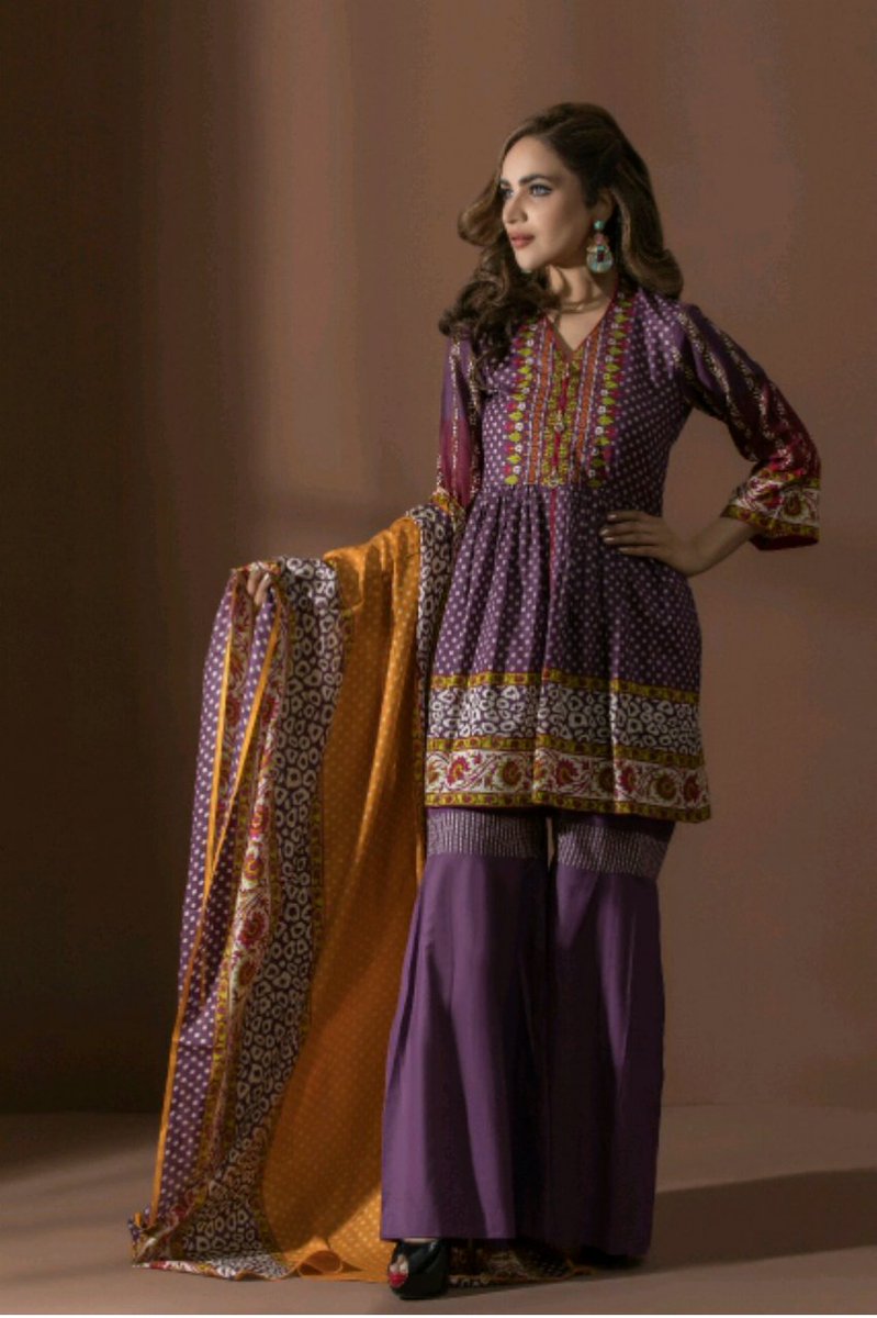 SmartworkerB's tweet image. Sahil Printed Collection.
Top, Bottom and Dupatta Lawn.

Rs.1250/- Shipping extra