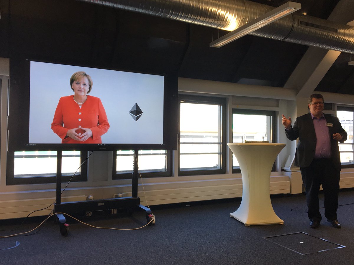 MBeresheim's tweet photo. “If even #German government bodies discuss about #Blockchain we need to evaluate and release solutions fast to stay at the edge of technology” Andreas Schindler at #lifesciences meets #digital #LSmD9 https://t.co/ETVHKwxm3C