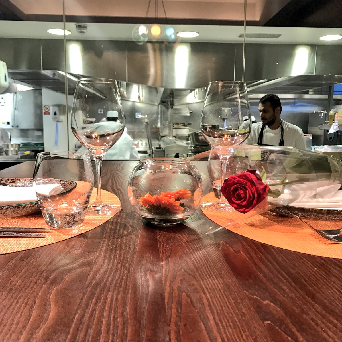 Benaresofficial's tweet photo. When we pull out all the stops for our guests: Chef’s Table VIP package 💕Happy St Valentine’s Day everyone #valentinesday #London #mayfair https://t.co/9MSVZDB83J