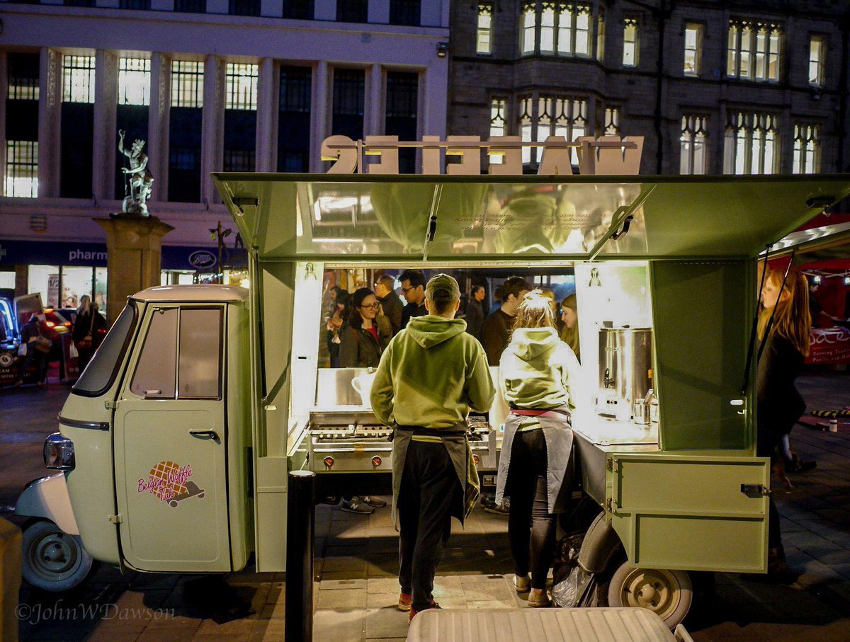 DurhamMarkets's tweet photo. The Full Moon Market is back ... read on for full line up of chefs and musicians https://t.co/U1Q4IWCQyk #streetfoodheaven in #durham 4-9pm Fri 16th Feb @theDSFP @DurhamBID #LiveInDurham https://t.co/DMUkfhKpzL