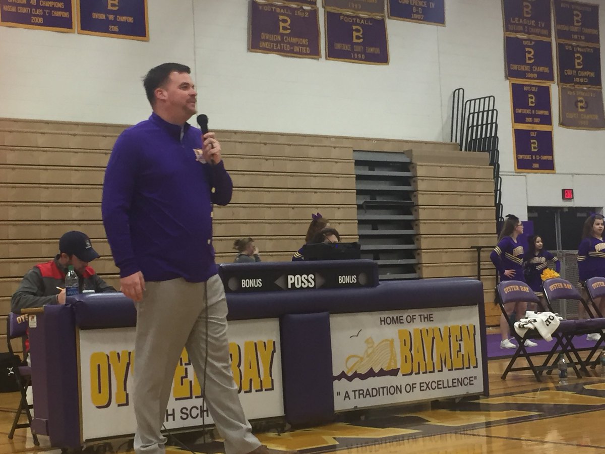 KTrentowski's tweet photo. Brian Boyle:  Class B Coach of the Year.  Well deserved!  @NassauCtyHoops @SharonLasherOB @LauraSSeinfeld @OBENSchools @obphyed @CoachBrush @SoapyOBlax https://t.co/fk7tpX3vPU