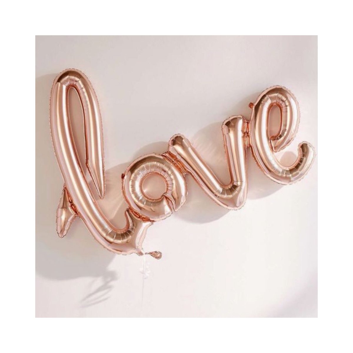 Happy Valentines Day! For a gift that doesn’t look last minute, purchase our £100 gift voucher and receive a treatment absolutely FREE! Click here for more information: bit.ly/2qXodw3