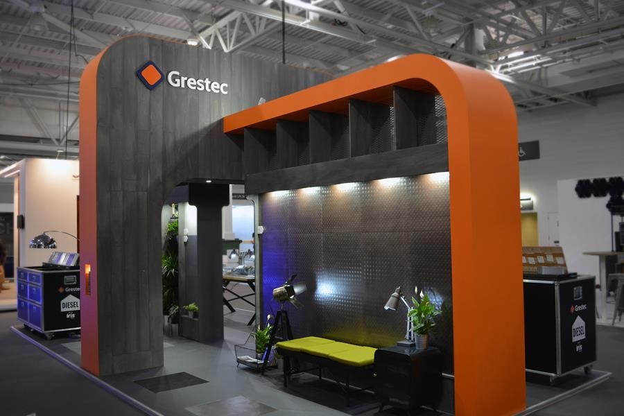 vividpcreative's tweet photo. In need of #Exhibition #Support? 
We can help with as much or as little of your event project as you wish and enter the process at almost any stage. 
For more information on our #Exhibition #Services visit https://t.co/T8Znrye2cS #eventprofs #Display #Design #Logistics #Graphics https://t.co/4Lw5XsjJl4