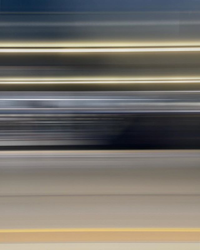 nickdunmur's tweet image. Four seconds of a train journey #platformedge #train #railway #4secondsofatrainjourney #forsianhd #readingstation #londonbound #travelgram #viewfrommywindow #seatedscenes
.
.
All rights reserved. © Nick Dunmur 2018. ift.tt/2HdQxjr