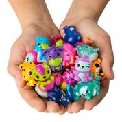girltalkmags's tweet photo. 🌟 Season 2 Hatchimals CollEGGtibles are here 🌟 and we’re giving 1 lucky follower the chance to #WIN a bundle of them! 😍
 
To enter 👉 RT &amp; FOLLOW by 23:59 on Sunday 👈
 
#hatchimals #WinItWednesday #win #comp #Competition https://t.co/QIO0SjvYwv