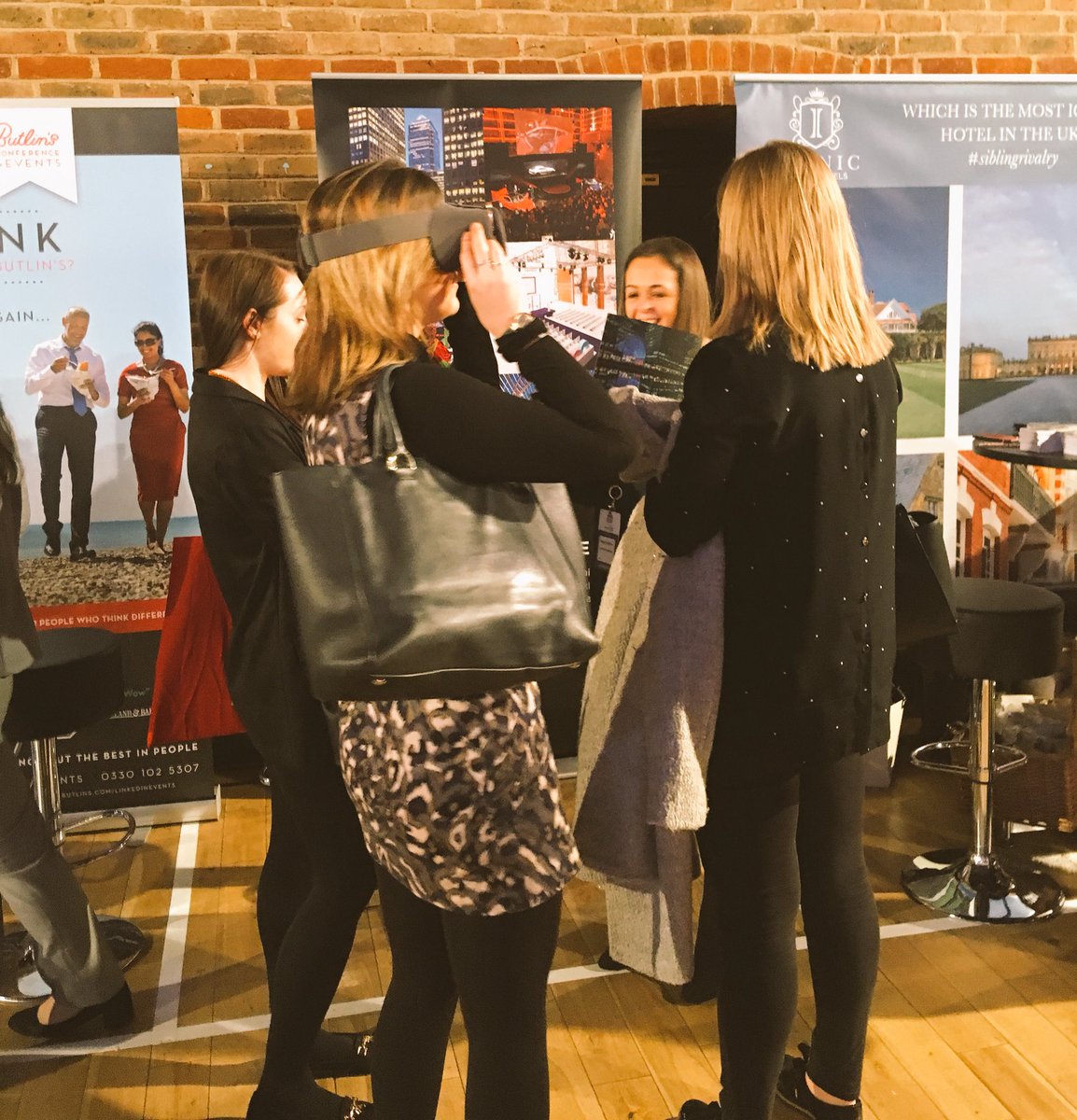 EWG_CanaryWharf's tweet image. Our VR tours are causing quite a stir on our stand 196.  Stop by and see for yourself @BNCEventShow @BNCForums @aardvark360