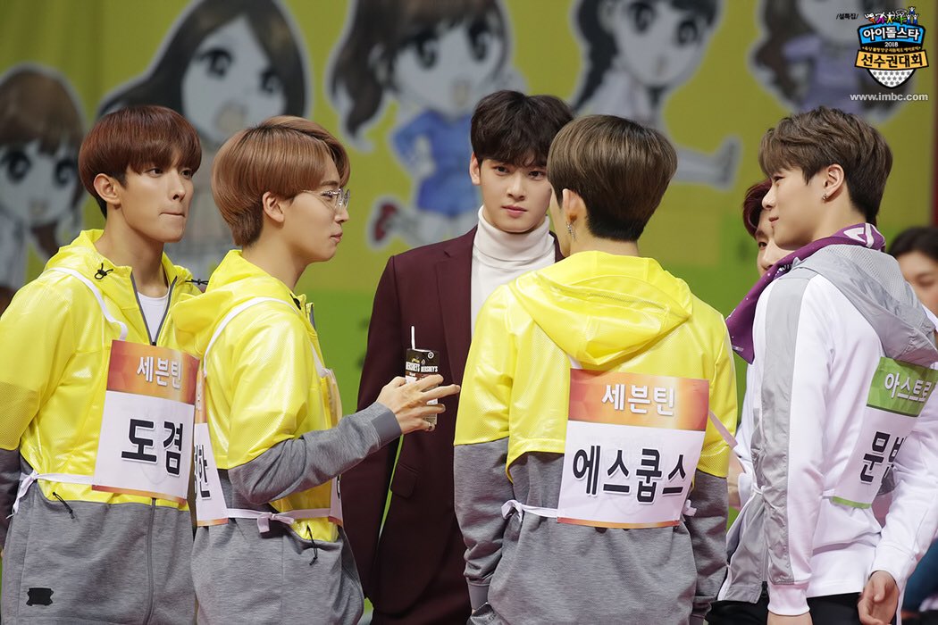 honeylyn_marcil's tweet photo. @offclASTRO Idol Star Athletics Championships 2018
#아스트로 #ASTRO #차은우 #이동민 #CHAEUNWOO
#BARAM #니가불어와 #Dream_Part02 https://t.co/DggQTE1097