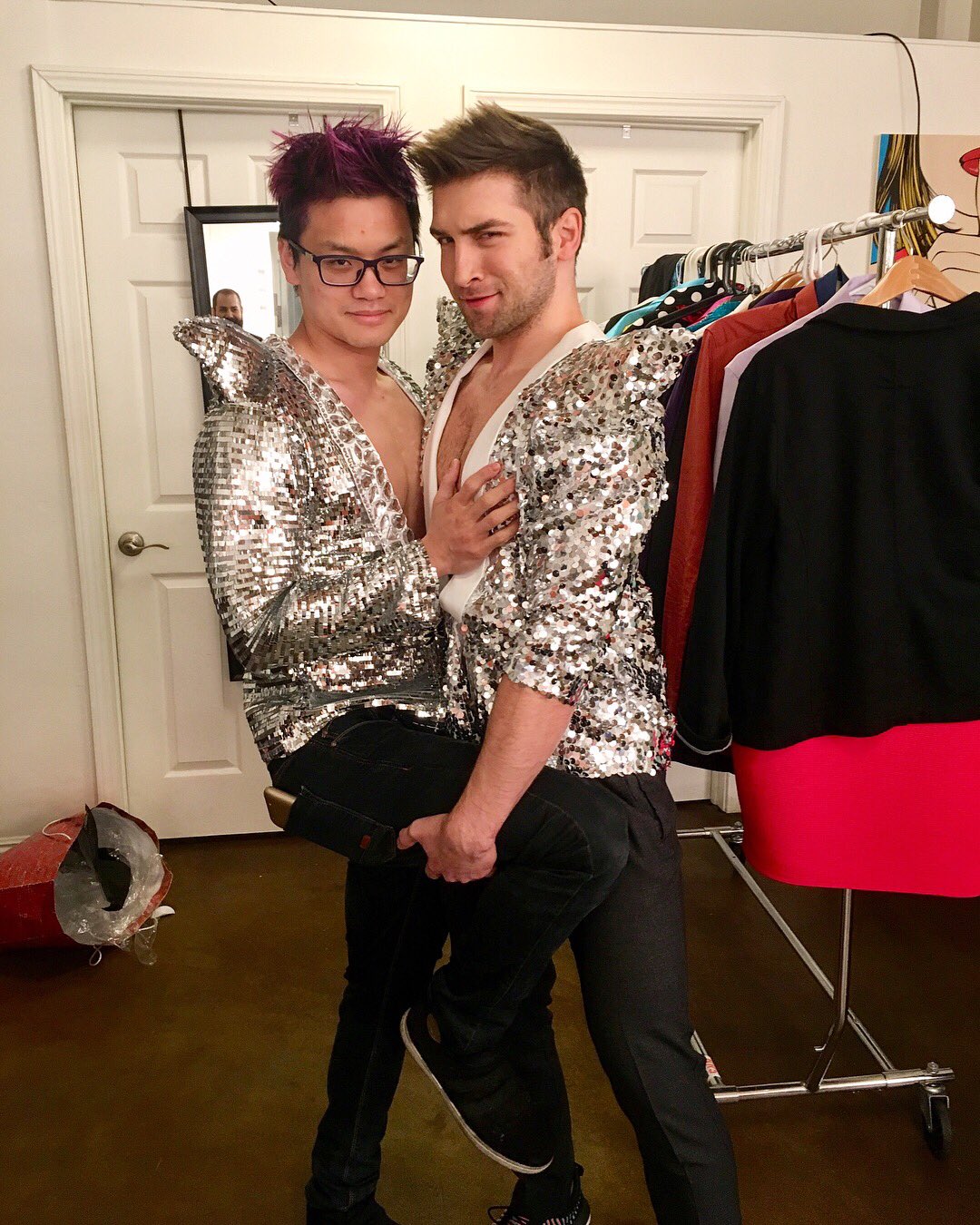 DV_i5B0WsAANKzH.jpg:large