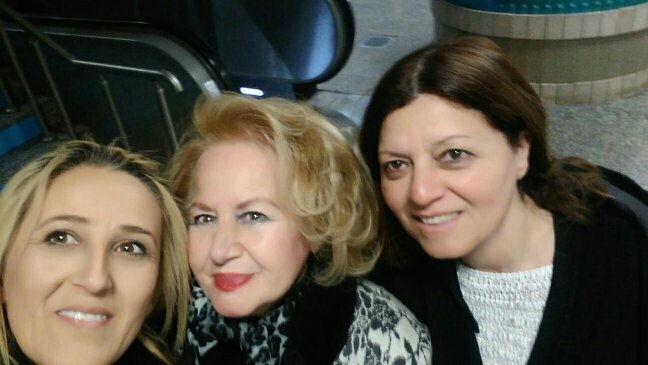 Belkıs Özener ablacım sevgililer günün kutlu olsun.