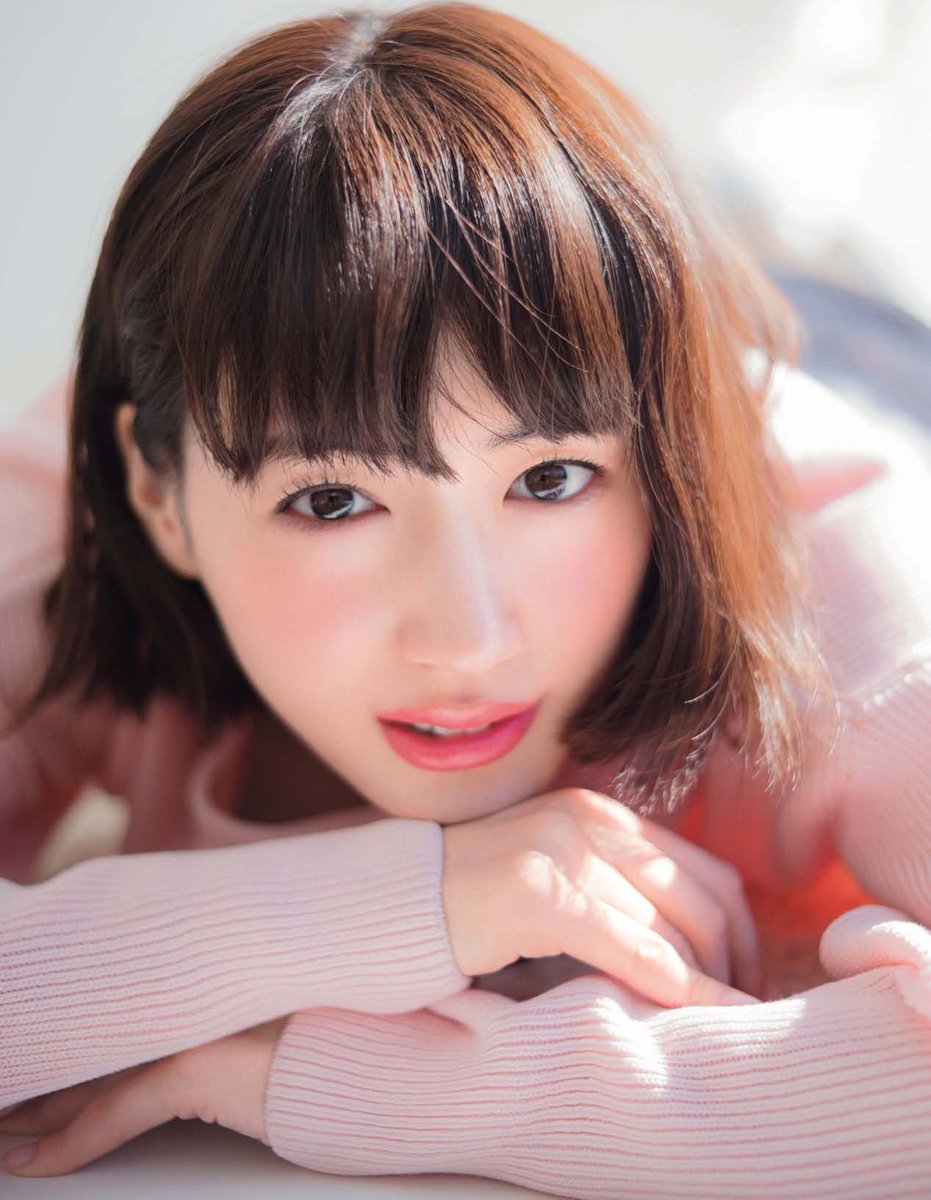 minono0331's tweet photo. 最近の表紙では一番好き💕
With3月号表紙の文字なし写真
#綾瀬はるか https://t.co/9nYrVnkTHR
