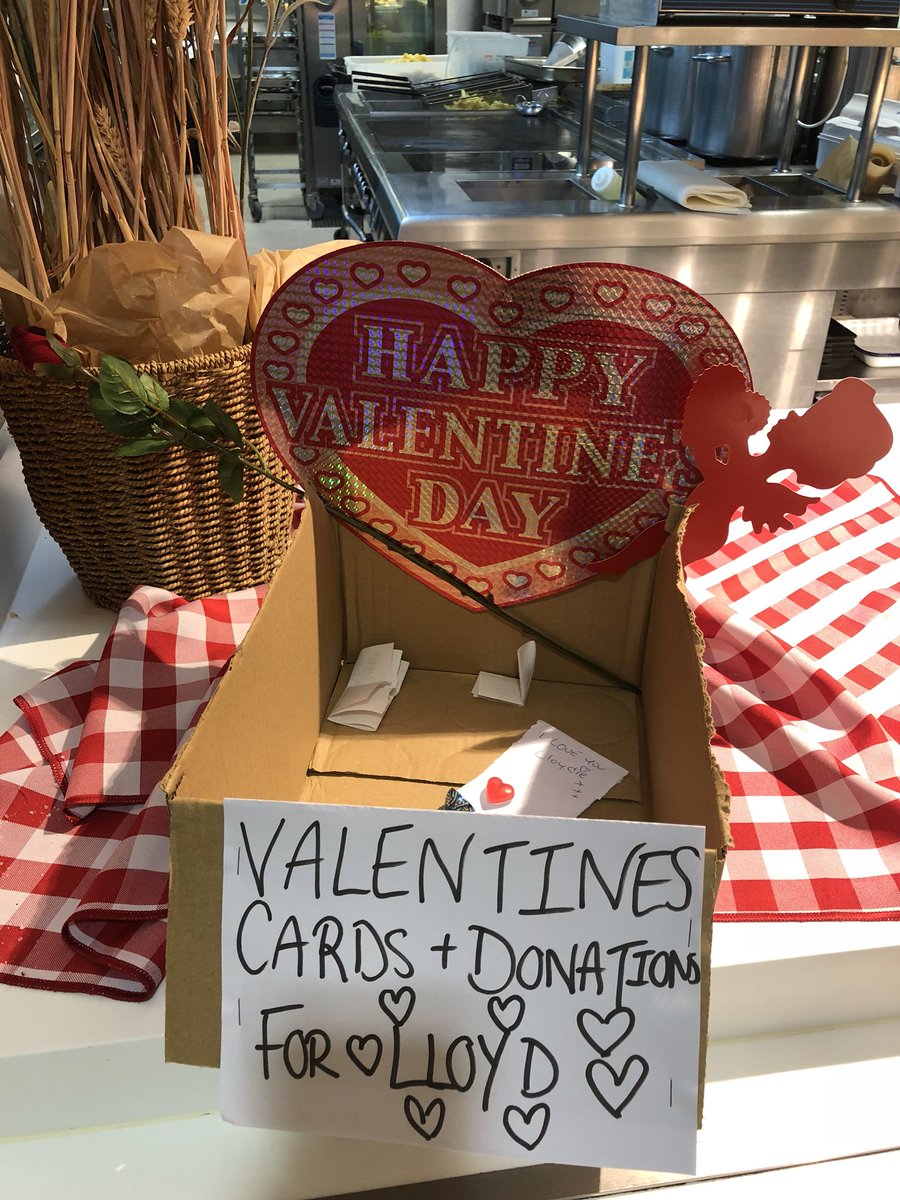 <a href="/O2/">O2</a> spreading the love #valentinesdaytreats #hotchefs #love ❤️ <a href="/lloydie1/">lloyd burford</a> <a href="/vickiwright47/">vicki wright</a> <a href="/J_Saunders23/">Jenny Saunders</a> <a href="/bathroadfood/">@bathroadcatering</a> <a href="/RHangyal/">Reka Hangyal</a> <a href="/janismateo/">Janis Mateo</a>