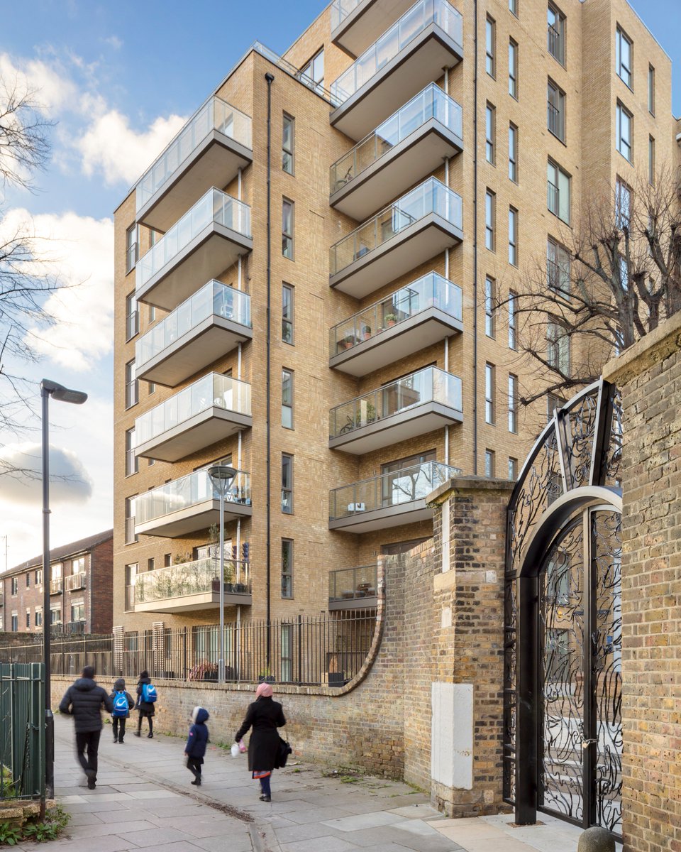 jtp_placemaking's tweet photo. London's first CLT #StClements sets the benchmark for future community-led housing projects in @SadiqKhan's #SmallSchemes initiative: https://t.co/qKWbglZBTC @LondonCLT @BDonline https://t.co/5pDRBTSNet