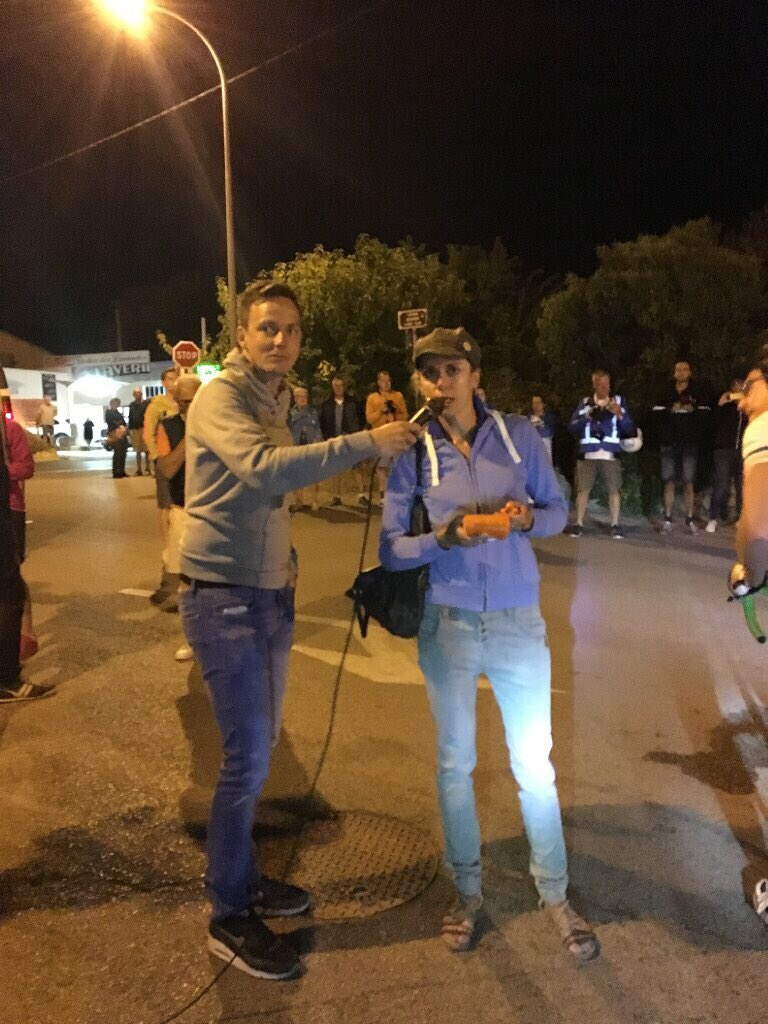 Dag lieve Simone, miss <a href="/Ventoux3_nl/">Ventoux3</a> 😢. Wat een gemis! Hier gaf ze het startsein voor de editie van 2016.