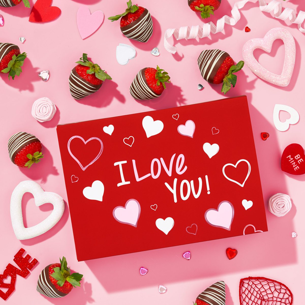 EAHanoverMD's tweet photo. Happy Valentine’s Day! Are you panicking about showing up empty handed? DON’T WORRY! We have amazing gifts ready to go—just swing by our store in the Ridgeview Plaza at 2659D Annapolis Road in Hanover to get something for your sweetheart and #WINVDAY! https://t.co/raqNAwzSNQ