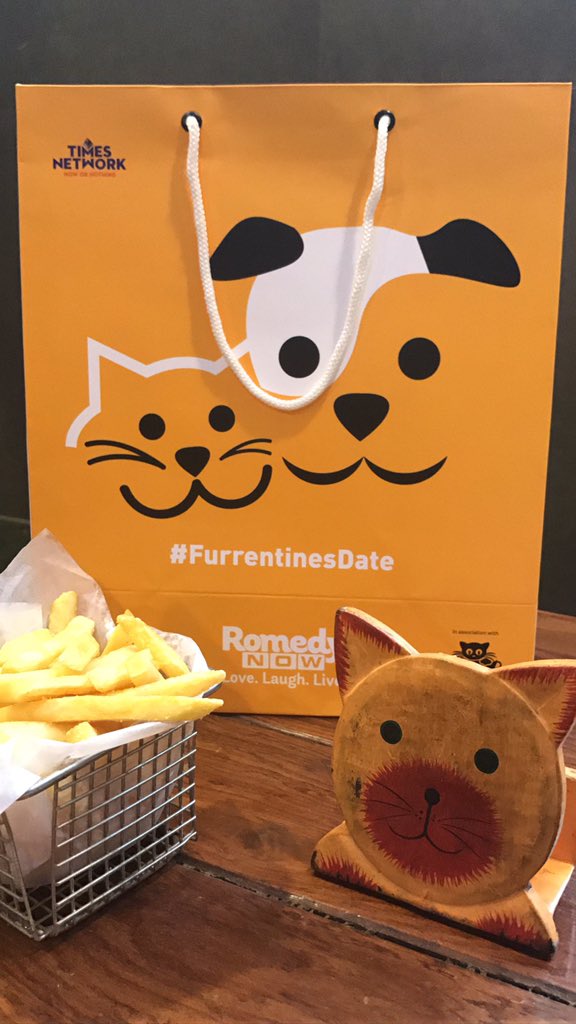 RomedyNow's tweet photo. Happiness Quotient= Furry Friends and Fries! Agree? #FurrentinesDate #StayTuned https://t.co/vq7rwwY33b