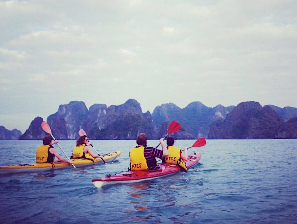 JVFCruise's tweet photo. No plans for Valentine’s Day? You can also enjoy Kayaking while staying with us!❣️💝 
#jvf #jvfcruise #halongbay #Vietnam #kayak https://t.co/eYe4P1F0yI