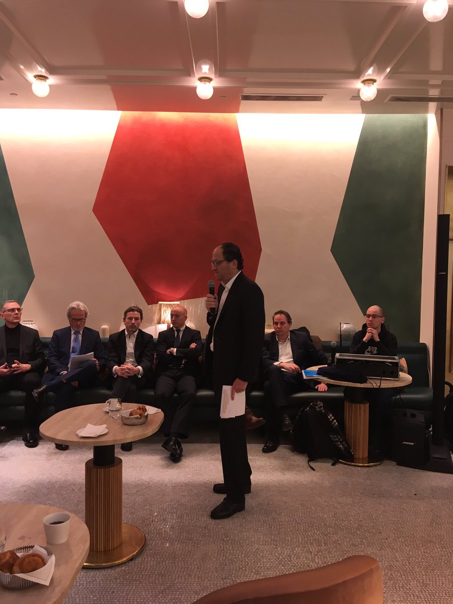 fede_competence's tweet photo. "Dans notre nouvelle économie, la Fédération sera force de proposition pour accompagner les parcours professionnels et répondre aux nouveaux besoins en compétences" @plevywaitz Président de la Fédération des Partenaires de l'Emploi #emploi #CapHumain https://t.co/CwhuO11wse