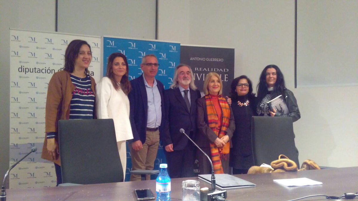 Hace unos días en la Sala Oyarzábal de la Diputación de Málaga, se presento el libro La Realidad Invisible de Antonio Guerrero. Acudieron al acto: La Vicepresidenta 2° de la Diputación Ana Carmen Mata y las Diputadas Lourdes Burgos y Rosa Galindo. #DipuMlgParticipa <a href="/FelixLozanoN/">Felix Lozano</a>