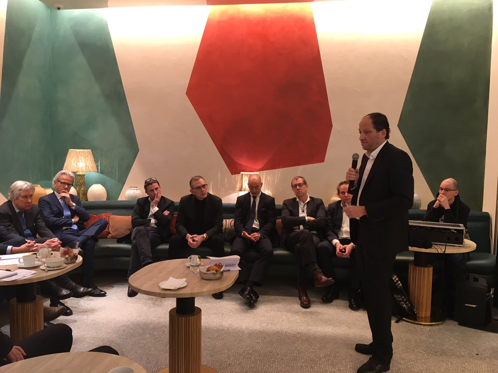 fede_competence's tweet photo. "Notre priorité est de replacer l'individu au centre du modèle social. Nous présenterons bientôt des expérimentations pour faciliter l'accès à l'emploi et au développement des compétences" @plevywaitz Président de la Fédération des Partenaires de l'Emploi #emploi #CapHumain https://t.co/F6LEGOS3op