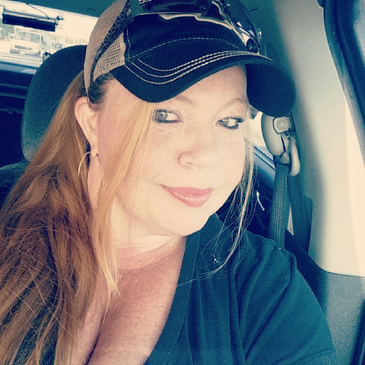 BeccaMac77's tweet photo. #NewProfilePic https://t.co/8YNFV3ekgY