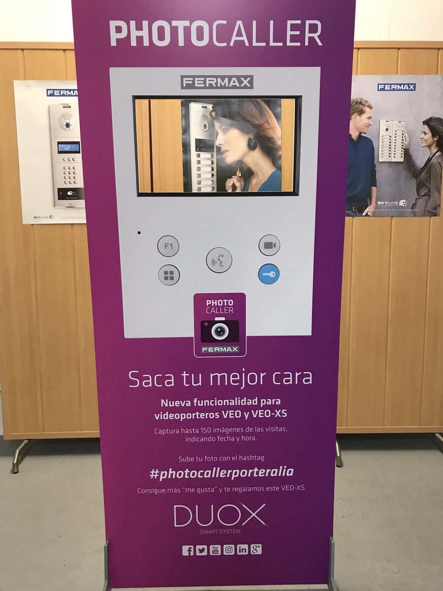 Ya tenemos preparado el #photocallerporteralia para que vengáis a haceros la foto más divertida