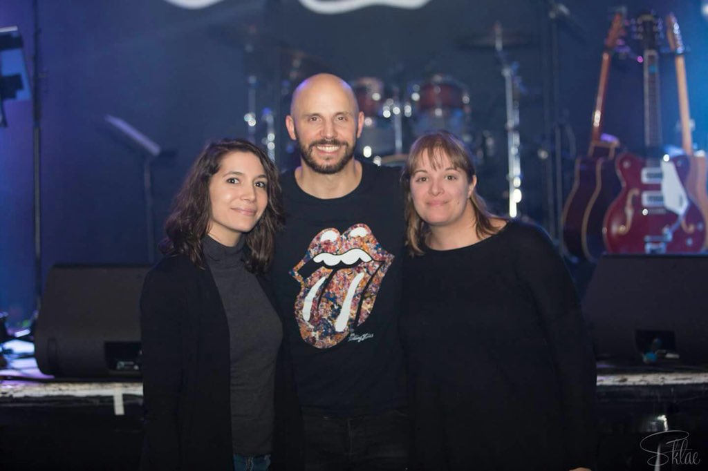 moasamykiki's tweet photo. Soirée au top, Concert de @davidbanOff au top, Coupines au top...
Merci à @Sklae_L pour cette superbe photo. 
Et Merci à @SeaSunandTravel de toujours être là 😊❤️ https://t.co/hN4QzXrF1G