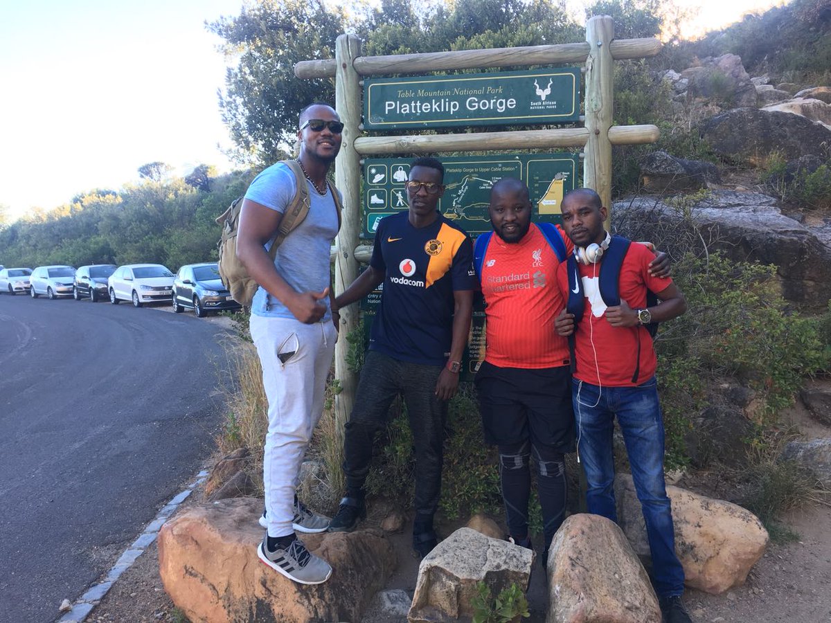 touch_cobra's tweet photo. @METROFMSA @SamsungSA #BeYou as i was hiking the table mountain over the weekend https://t.co/oj6NvW9Yoi