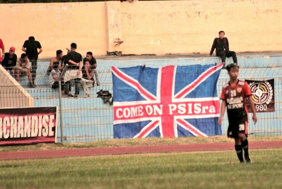 Jangan lupa isoma. Karena bakoh itu butuh asupan jasmani dan rohani..
#ComeOnPSISra