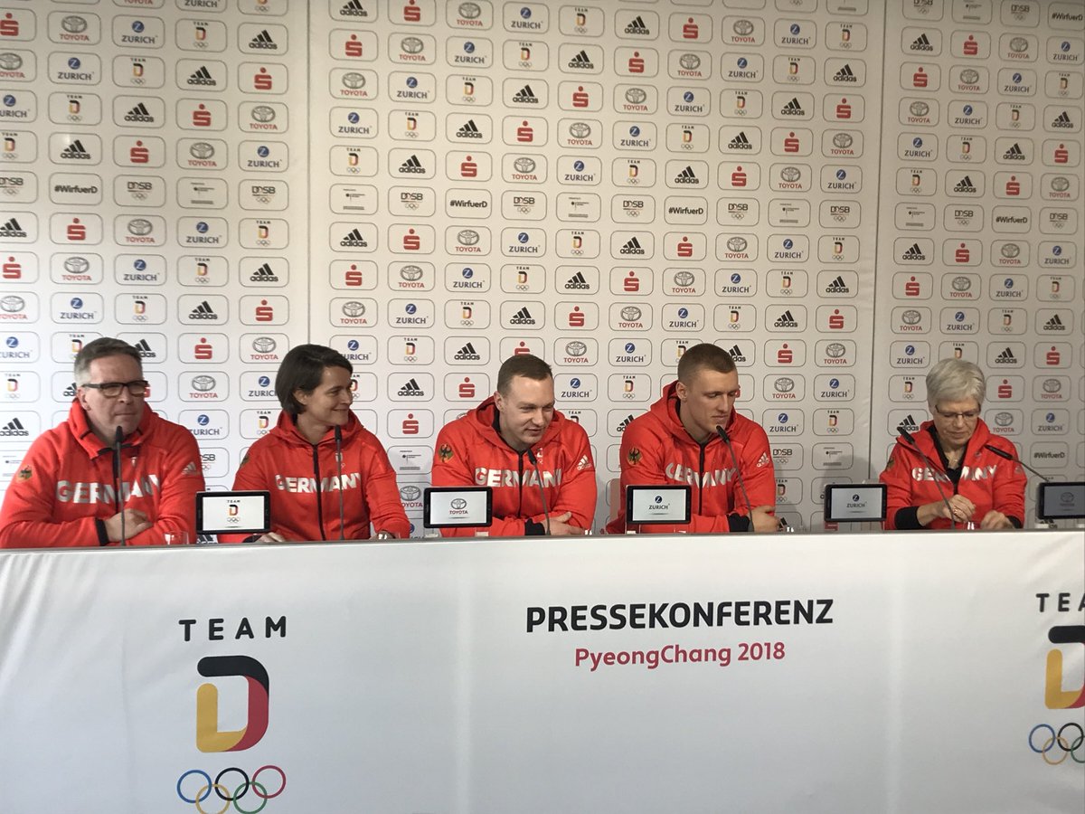 BSD_Presse's tweet photo. Erste Pressekonferenz des Team Deutschland 🇩🇪 im Deutschen Haus in PyeongChang mit Francesco Friedrich und Thorsten Margis #TeamDeutschland #BSDteam #WirfuerD https://t.co/epjtx9OiYI