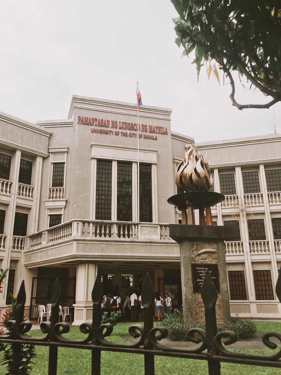 USTMSC's tweet photo. Here today at the Pamantasan ng Lungsod ng Maynila for the APMC-SN National Convention 2018 “Linang: Shaping Physicians to Respond to Challenging Times”
#OneUSTMed #StrongerAPMCSN #NatCon2018 https://t.co/8XFqXW9ebL