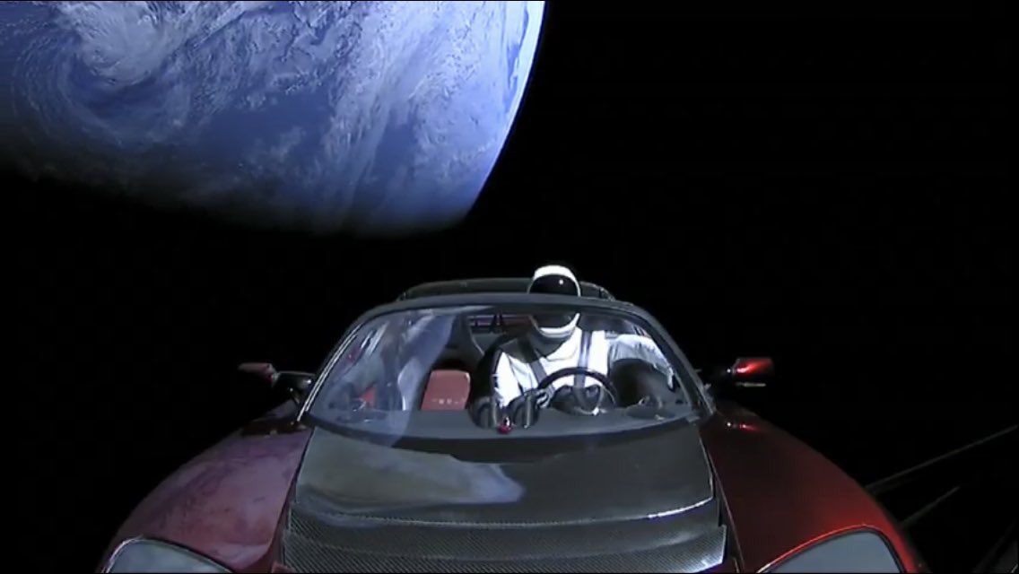 TrioBrosSports's tweet photo. Love this! @SpaceX @elonmusk #StarMan #SpaceX https://t.co/1LCRS66Iyb