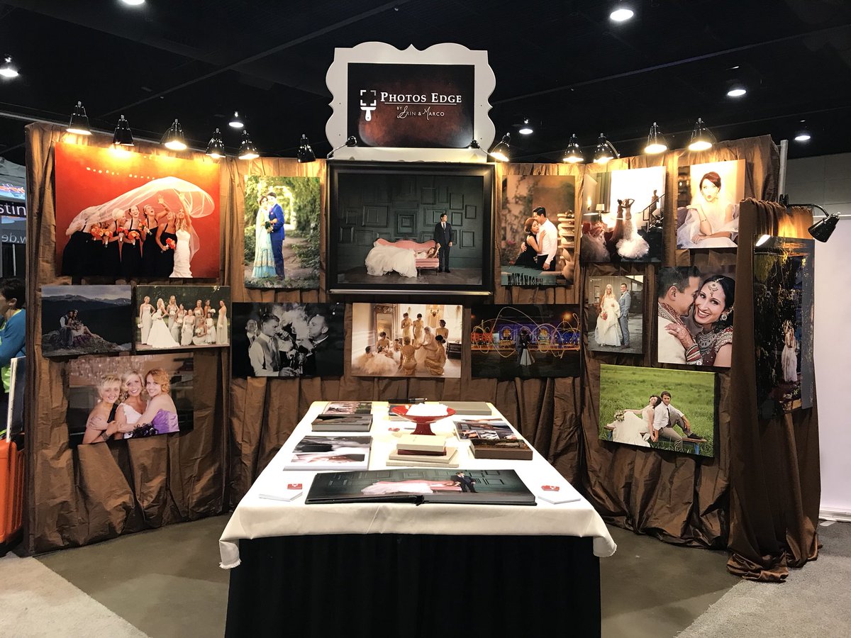 We had a wonderful #bridalshow with <a href="/kcweddings/">KC Weddings</a> in #KansasCity #albumcover #art #interiordesign #livewithart #weddings #decoration  <a href="/albumepoca/">Album Epoca</a> look at that stunning 16x16 album on the end of the table. Compliments the wall art. #MakingMagicMemories