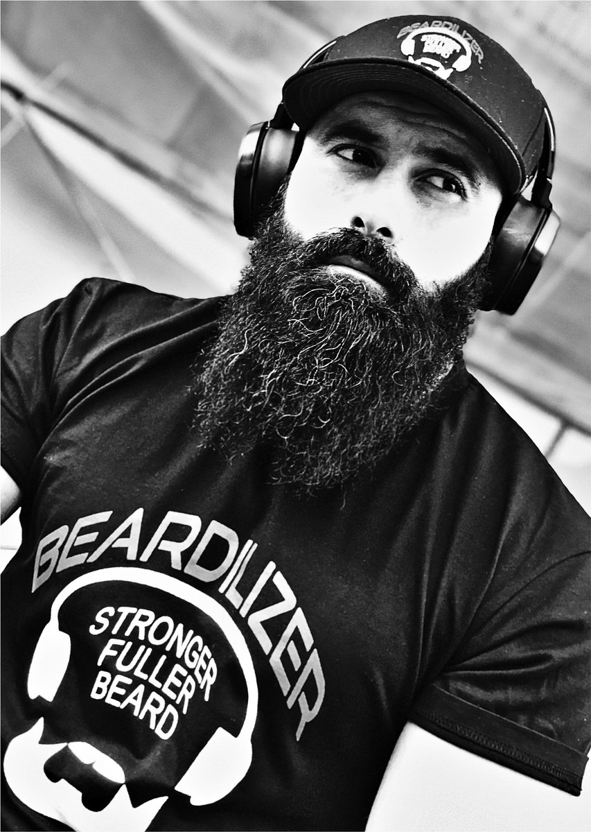 TomLaRuffa's tweet photo. Now part of the @Beardilizer_FR #HouseOfMane Beardilizer Beard Dream Team ! #BeBearded @Beardilizer @Beardilizer_UK @Beardilizer_ES @Beardilizer_DE @Beardilizer_IT https://t.co/gaCao0jUvF