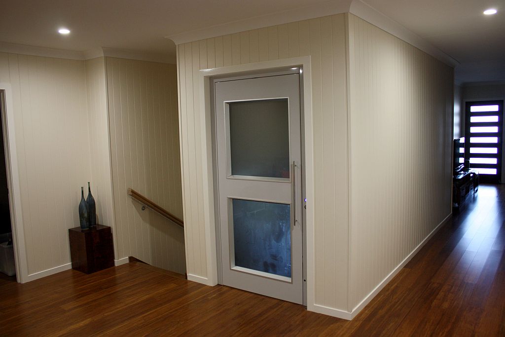 ElevatorB's tweet photo. Bayside Queenslander https://t.co/YtjTnWTncp  #homeelevators #liftshop https://t.co/YvNC10qjrZ