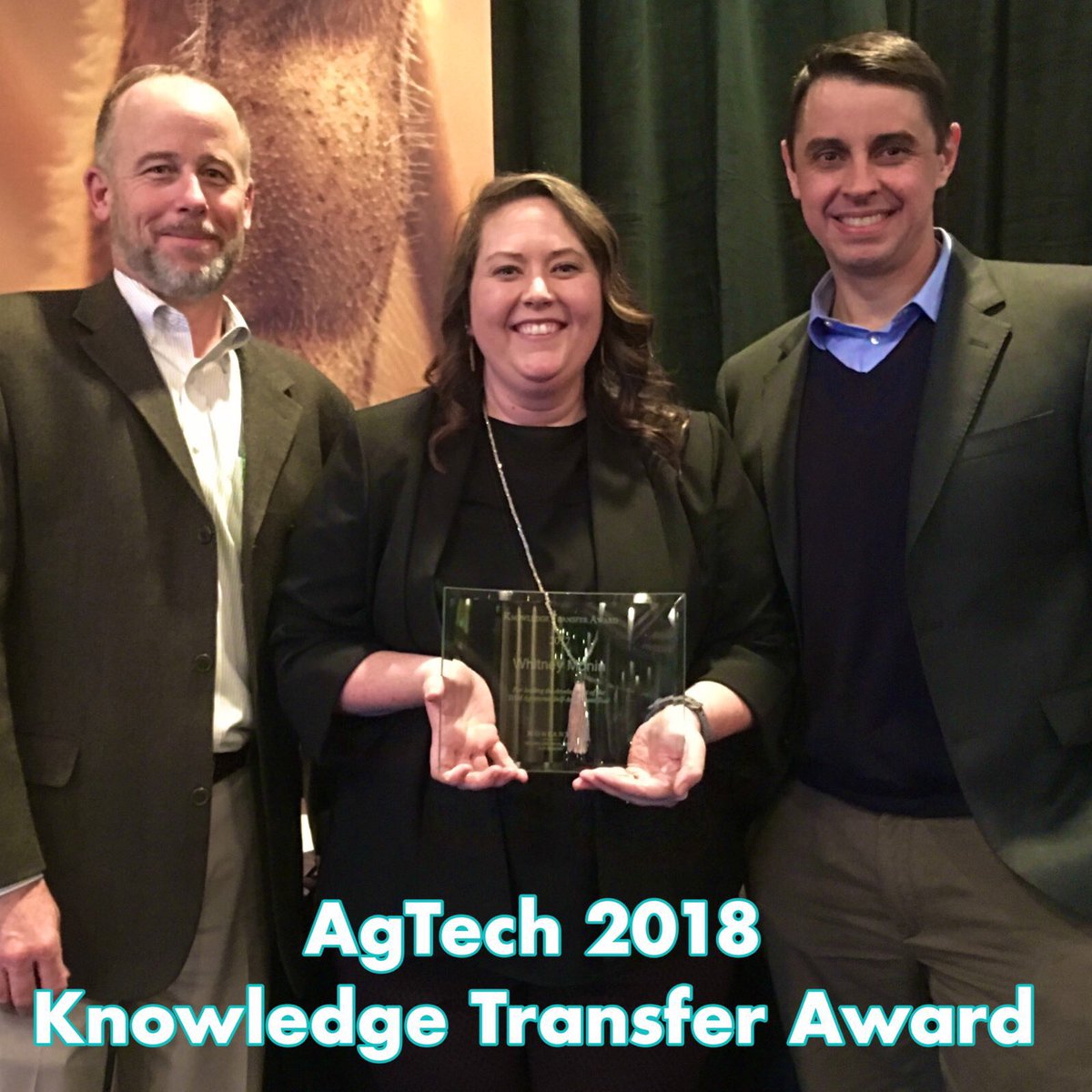 Agronomist_Whit's tweet image. Humbled to receive Tech Dev &amp;amp; Agronomy Knowledge Transfer 🏆 Huge thank you to @robsonmonastier, @john_eberwine &amp;amp; to my team for the support!