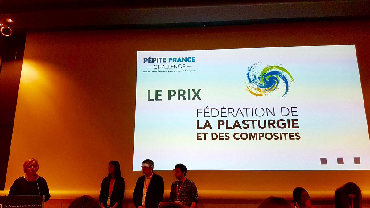 Félicitations aux 4 PEPITES étudiants entrepreneurs <a href="/beautigloo/">Beautigloo</a> <a href="/LOMA_Innovation/">LOMA Innovation</a> <a href="/_plastif/">plast’if</a> <a href="/Jarriquez/">Jarriquez</a> pour le prix <a href="/fedplasturgie/">Fédération de la Plasturgie et des Composites</a> remis par <a href="/flobonnettoure/">Florence Bonnet Touré</a>  au #PépiteFranceChallenge au @SDEntrepreneurs avec <a href="/PepiteFrance/">Pépite France</a>