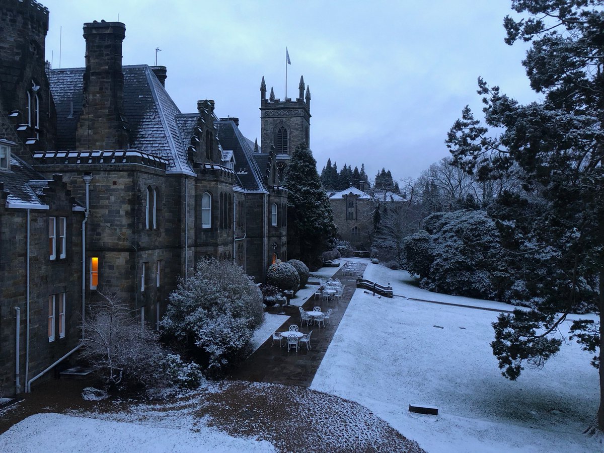 MatthewON's tweet image. Great start to #GCIOB day 3.  The weather outside may be cold, but the conversations inside continue to be warm, collegiate and insightful.  The Hype Curve Warm Up was different and good fun.