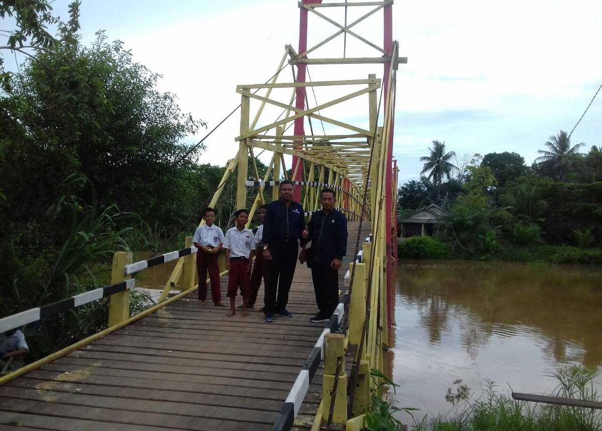 Azis66196993's tweet photo. #ManfaatDanaDesa #KabTanahBumbu #ProvKalsel 
@jokowi @EkoSandjojo @anwsanusi @taufikmadjid71 @fachrilabalado https://t.co/SoAgodUGPJ
