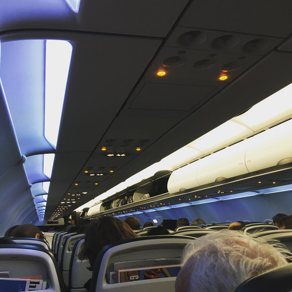 Kbsleep's tweet photo. Another day another travel this time back to Brussels we go! #eventlife #freelance #freelancelife #projectcoordinator #heathrow #brussel https://t.co/GAvy23tOBb