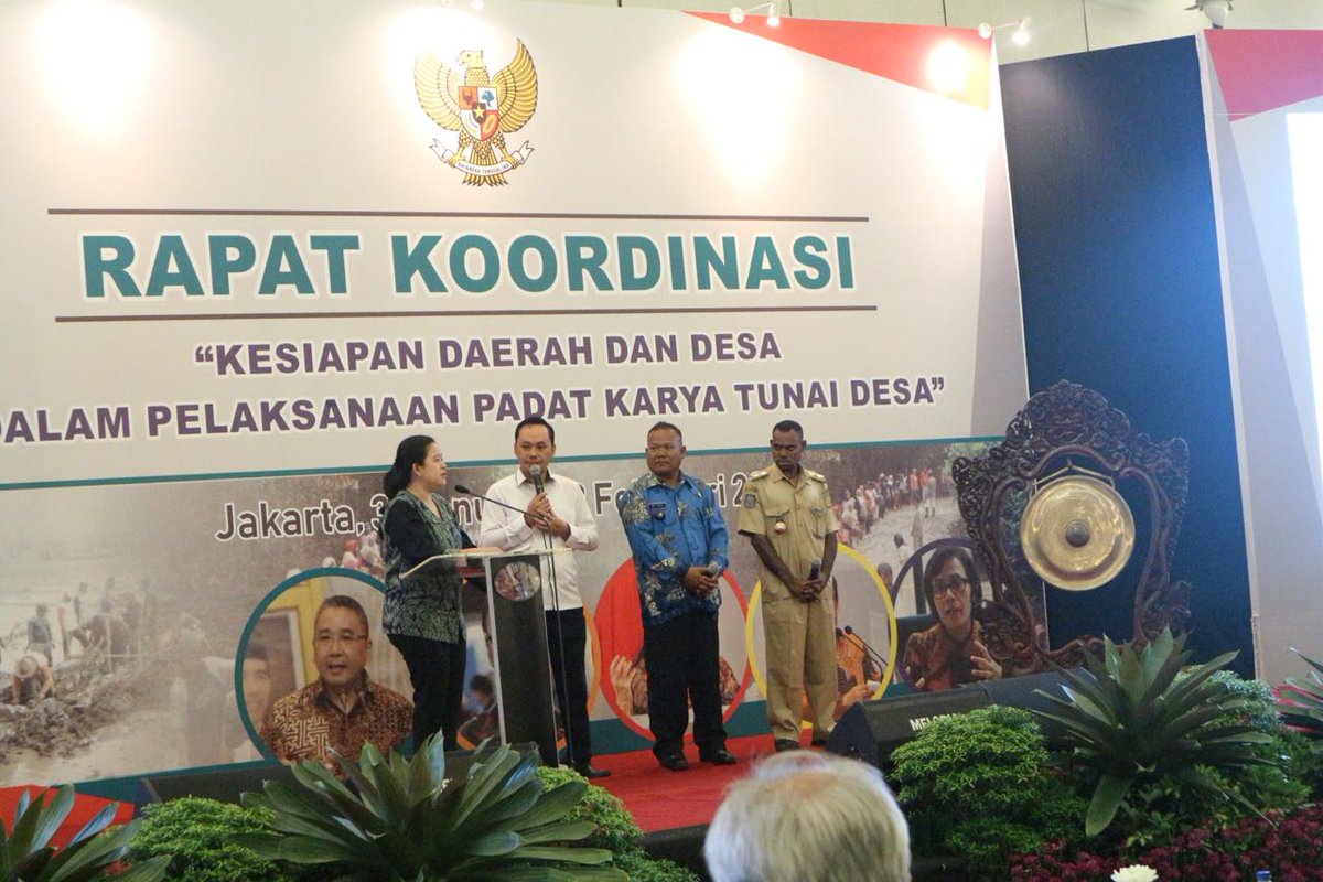 dodifauzi8's tweet photo. Program  Padat karya dapat mengoptimalkan #ManfaatDanaDesa untuk kejahterahan Masyarakat diseluruh Nusantara 
#TPPIBengkulu
@jokowi
@EkoSandjojo
@taufikmadjid71
@fachrilabalado
@tppi_p3mdbkl
@dpmd_bengkulu https://t.co/Hav0osvPEb