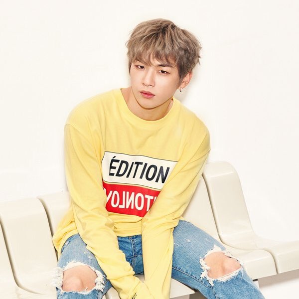 itsheavenstore's tweet photo. 🌈 p r e | LAP X #KangDaniel
🍑 SWEATER : EDITION
🔸Size : FF ,XL 
💶 1900฿.

🍑 HOOD : EDITION
🔸Size : FF ,XL 
💶 1900฿.

 📆วันนี้ - 08/02 (สิบโมง)
**หรือจนกว่าของจะหมด**
🌟สั่งซื้อ DM 🌟

#คังแดเนียล 
#ตลาดนัดWANNAONE
#WANNAONE https://t.co/FpBB25dyCx