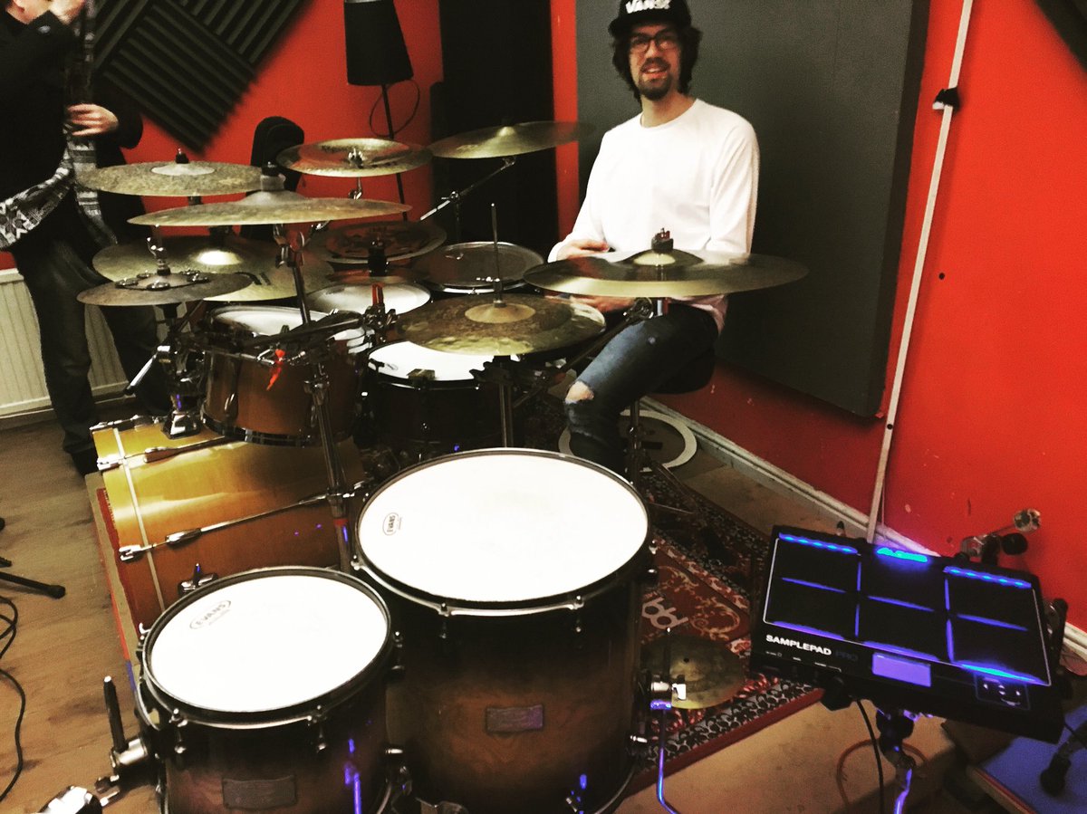 ZeroPointZeroGB's tweet photo. Set up an additional #percussion station at #rehearsal this week - there’s a rack tom and floor tom to go with Chris’ #Alesis #samplepadpro .. sat nice next to @tj_independent_drums ‘s forest of beautiful #meinlpercussion #Cymbals! Sounded beefy AF!
#rocks #Rockshow #rockstar https://t.co/absxuQNqtT