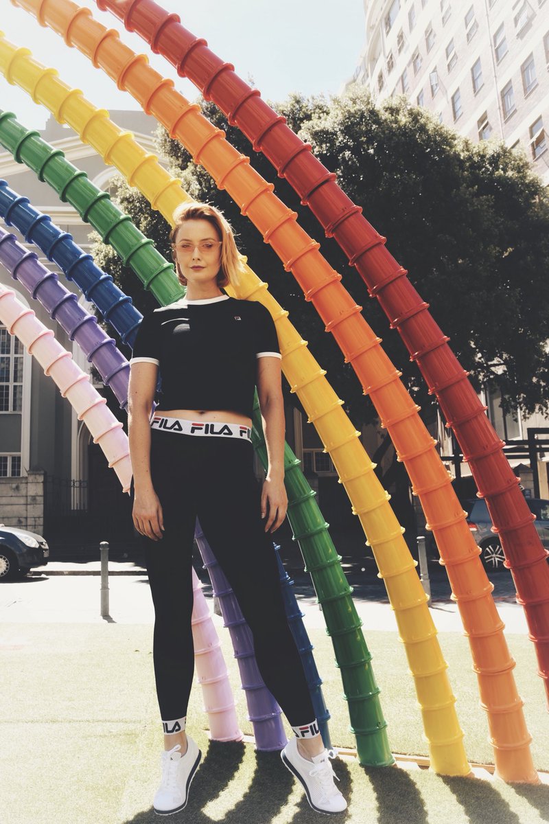 RealLifeStyled's tweet photo. When you find buckets at the end of the rainbow. 💜❤️🧡💚💙 FiLA https://t.co/QYwL6EvXgj