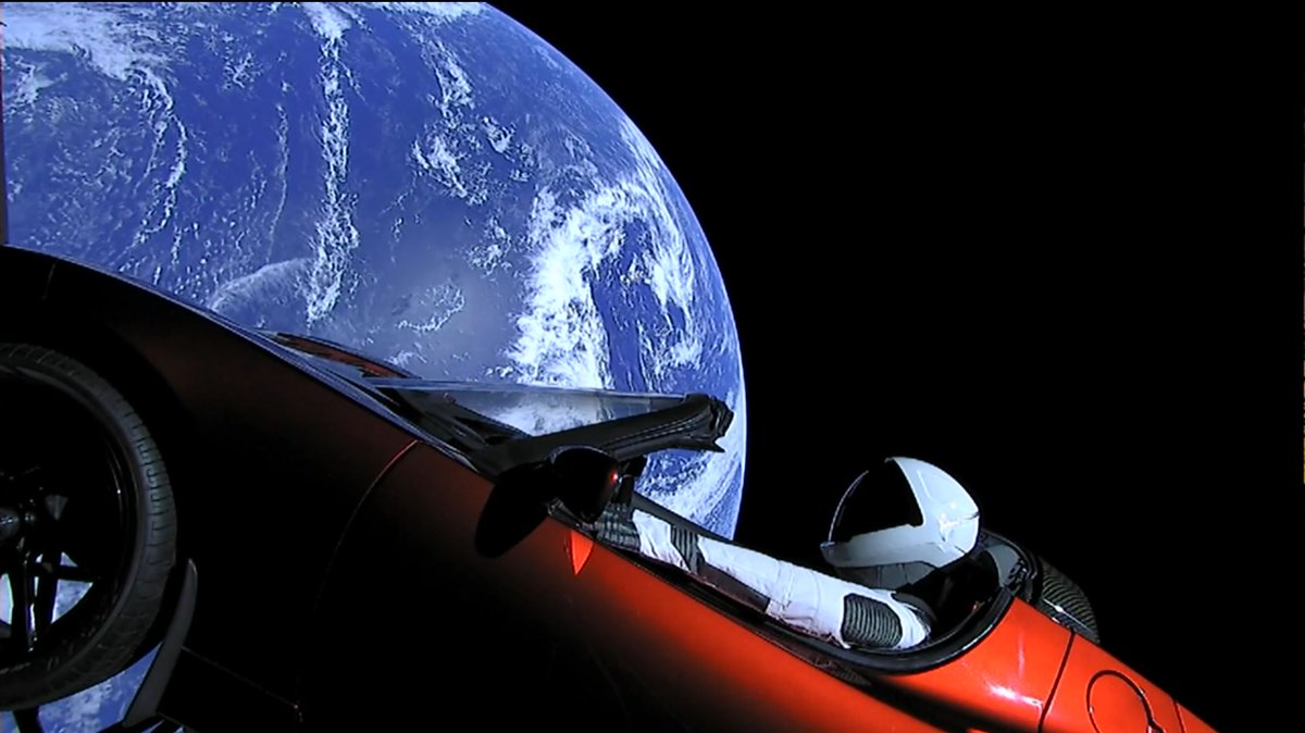 TamithaSkov's tweet photo. Still in awe of the Falcon Heavy launch today &amp; #LifeOnMars Red Roadster cruise by the Red Planet. What a great #SpaceWeather day for a road trip! @ElonMusk may call it a bunch of silliness, but today @SpaceX enabled #DavidBowie's #Starman to inspire a whole new #MarsGeneration! https://t.co/VV1yVcvoS4
