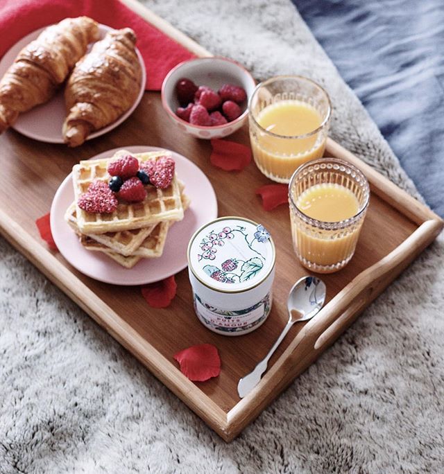Vous aussi vous seriez bien restés au lit ce matin ? #confitureparisienne