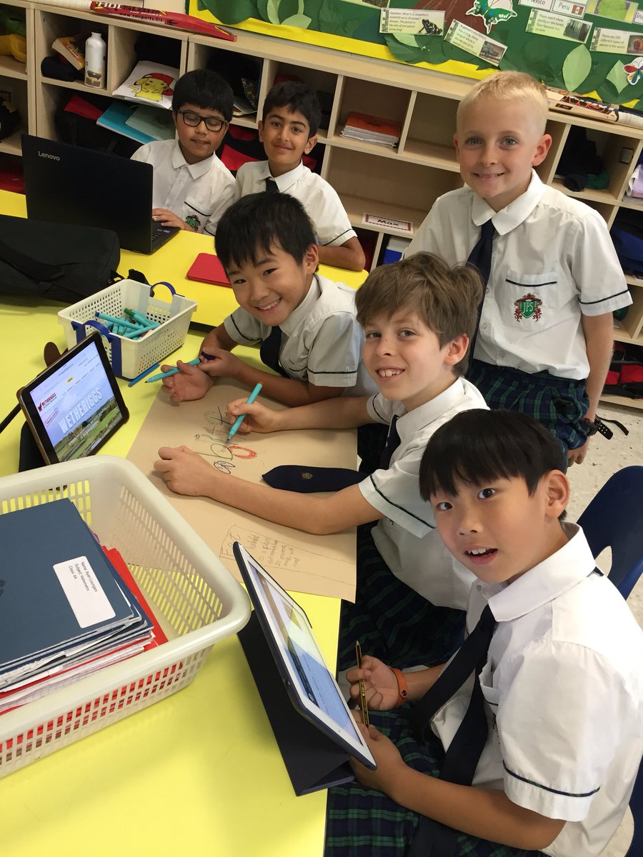 JPS_Year4's tweet photo. This Year 4 enhancement class are using GIZMO and learning about habitats! #JPSlearning #JPSfun Ask them how many habitats they have researched! ๐ฆ๐ธ๐ง๐ฌ https://t.co/aAS2JVvtV1