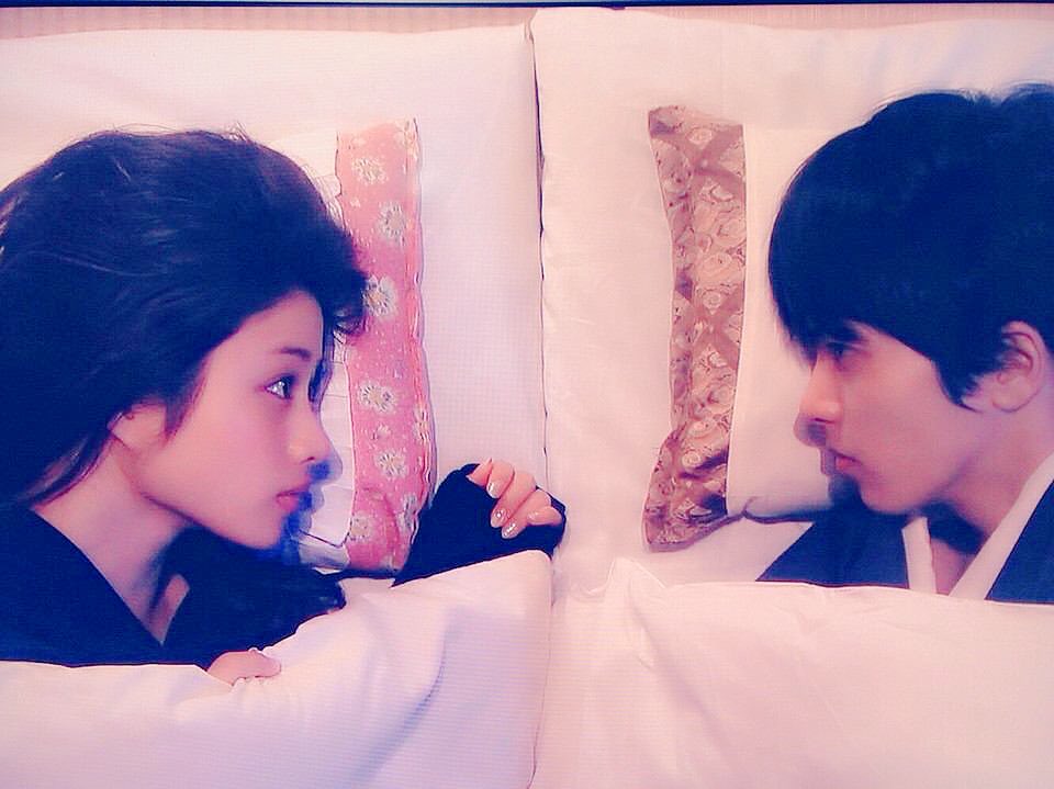 Mooooe 山pは石原さとみがいいし Nikiはガイがいい とりあえず美男美女なんだよねー 笑 山下智久 石原さとみ Niki ガイ