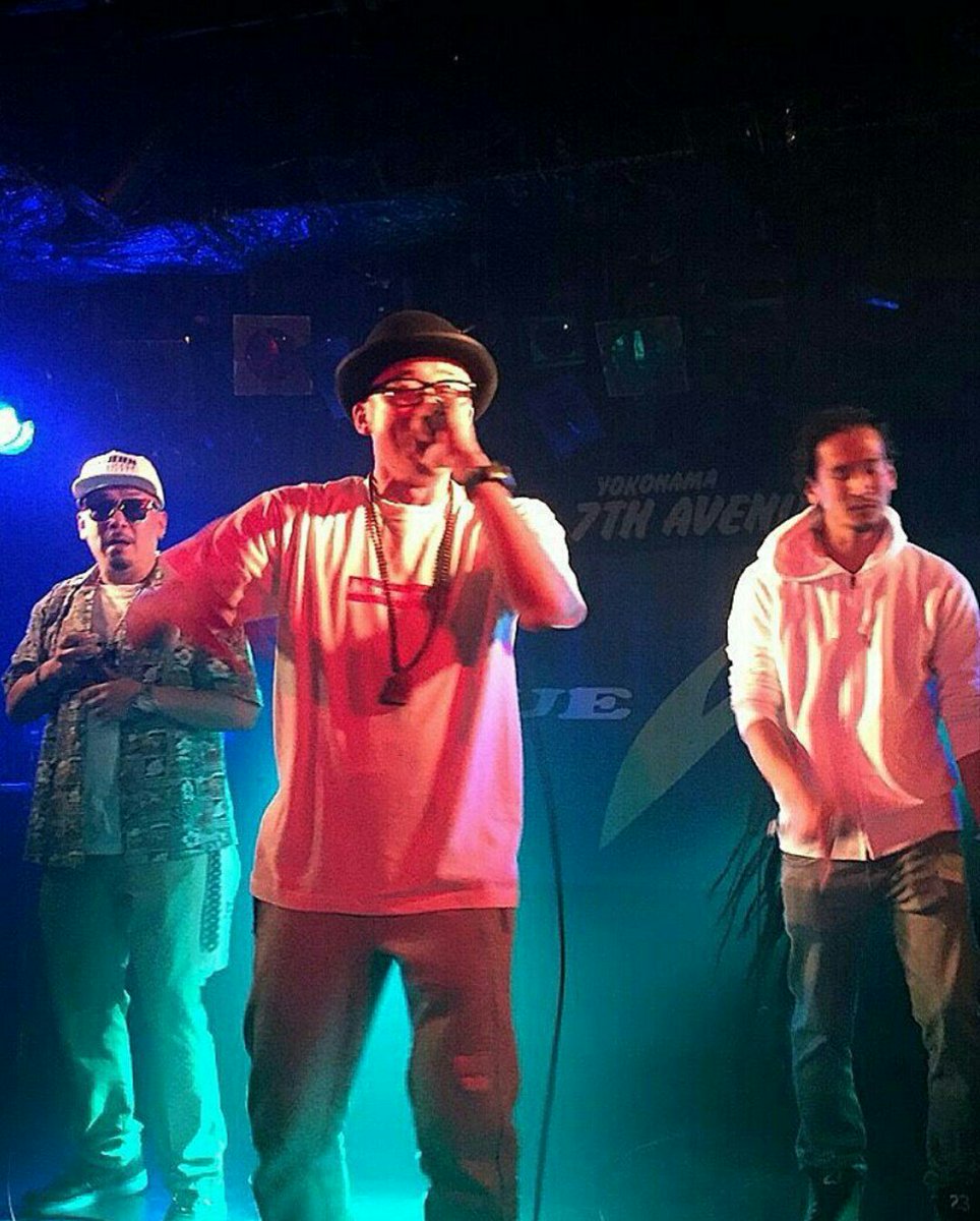nudeman_1031's tweet photo. マイメンでありマイクルー #ダイモン_ジョウジ @tooosingin  という選択肢🔥

#tooosingin #japan #japanese #reggae #singer #語り草 #味岡squad https://t.co/T2DANJxu2J